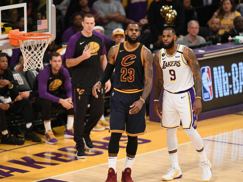 季后赛前“松懈”酿苦果,湖人首战失利后全力调整求翻盘 季后赛前“松懈”酿苦果,湖人首战失利后全力调整求翻盘